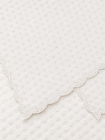 Off White | Textura do ponto matelassê ultrassônico off white