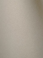 Textura do tecido da Cortina Blackout Eclipse Simple bege em detalhe