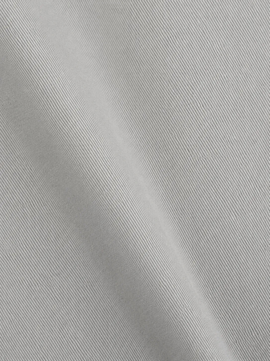 Branco | Textura do tecido da Cortina Blackout Eclipse Simple branco em detalhe