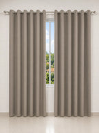 Cortina Blackout Eclipse Simple castor em ambiente com luz natural