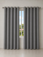 Cortina Blackout Eclipse Simple cinza em ambiente com luz natural