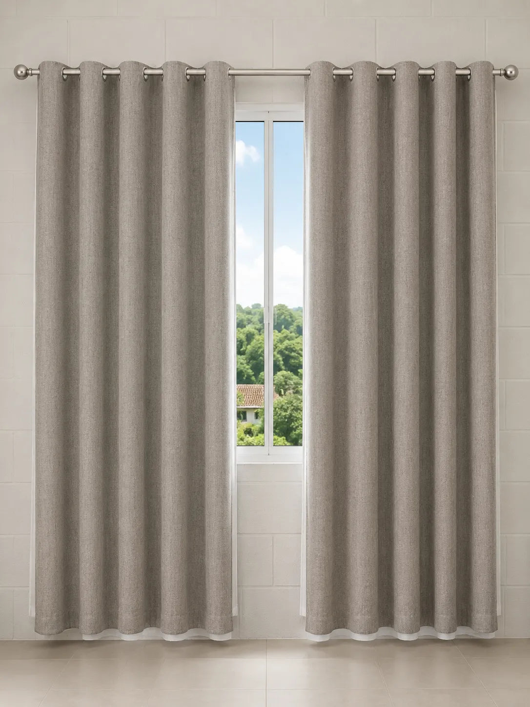 Cortina Sutille Trend castor em ambiente com luz natural